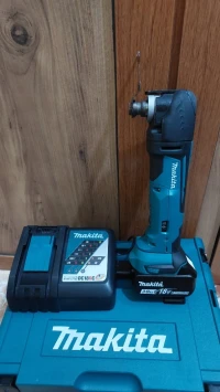 Multi-fonction Makita 18v (2021)