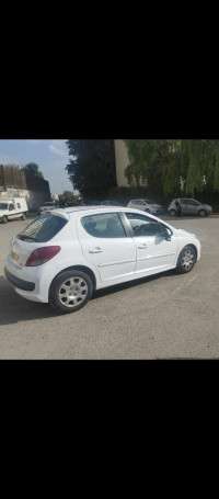 voitures-peugeot-207-2012-zeralda-alger-algerie