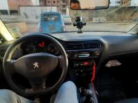سيارات-peugeot-301-2013-صيادة-مستغانم-الجزائر