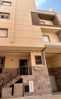 شقة-كراء-للعطل-3-غرف-مستغانم-الجزائر
