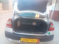 سيارات-renault-megane-2-2006-الونزة-تبسة-الجزائر