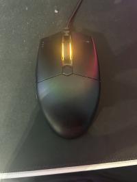 لوحة-المفاتيح-و-الفأرة-souris-corsair-katar-pro-gaming-mouse-filaire-modele-rgp0088-a-vendre-10000-dinars-negociables-بئر-خادم-الجزائر