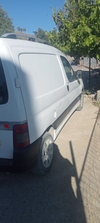 السيارات-النفعية-peugeot-partner-2005-برج-بوعريريج-الجزائر
