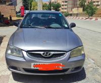 سيارات-hyundai-accent-2004-gls-المدية-الجزائر