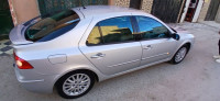 voitures-renault-laguna-2-2001-medea-algerie