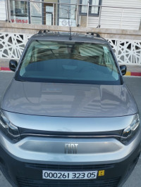 utilitaire-fiat-doblo-2023-italie-batna-algerie