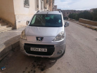 voitures-peugeot-partner-2012-tepee-bordj-bou-arreridj-algerie