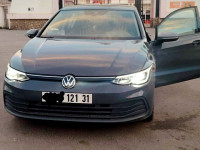 voitures-volkswagen-golf-8-2021-oran-algerie