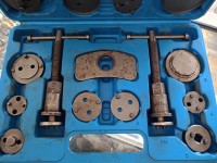 coffret repousse-piston d'étrier de frein