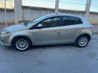 voitures-fiat-bravo-2008-les-eucalyptus-alger-algerie