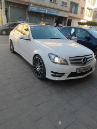 voitures-mercedes-classe-c-2014-c250-cdi-dar-el-beida-alger-algerie