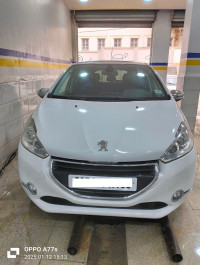 voitures-peugeot-208-2014-bejaia-algerie