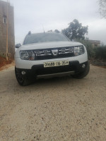 voitures-dacia-duster-2016-facelift-laureate-boudouaou-boumerdes-algerie