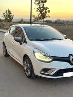 voitures-renault-clio-4-2018-gt-line-bordj-bou-arreridj-algerie