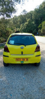 voitures-toyota-yaris-2009-ben-mehdi-el-tarf-algerie