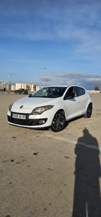 voitures-renault-megane-3-2012-play-constantine-algerie