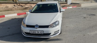 voitures-volkswagen-golf-7-2014-trendline-mila-algerie