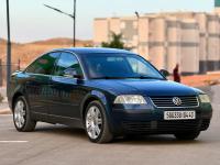 سيارات-volkswagen-passat-2004-ميلة-الجزائر