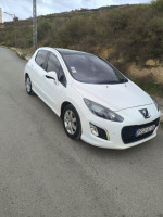 voitures-peugeot-308-2012-beni-maouche-bejaia-algerie