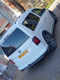 voitures-volkswagen-caddy-2017-altrack-tizi-ouzou-algerie