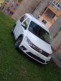 voitures-volkswagen-caddy-2017-altrack-tizi-ouzou-algerie