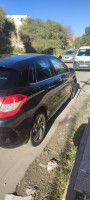 moyenne-berline-citroen-c4-2011-exclusive-saida-algerie