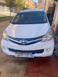 voitures-toyota-avenza-2015-tiaret-algerie