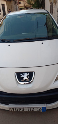 voitures-peugeot-207-2012-allure-cheraga-alger-algerie