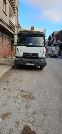 camion-mudlom-220-dxi-renault-2014-ain-mlila-oum-el-bouaghi-algerie