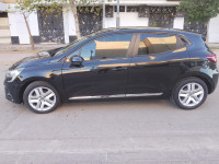 voitures-renault-clio5-2021-bissnes-reghaia-alger-algerie