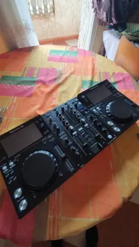 Régie Pioneer DJ - 2x XDJ 700 + DJM 450 (NEUVE SOUS CARTON D'EMBALLAGE)