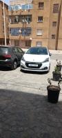 voitures-peugeot-208-2015-allure-facelift-sidi-bel-abbes-algerie