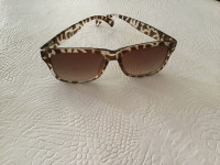 lunettes-de-soleil-femmes-ray-ban-leopard-bir-mourad-rais-alger-algerie