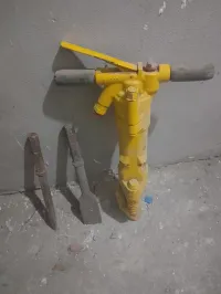 Vend marteau piqueur a air 