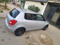 voitures-skoda-fabia-2013-style-oum-el-bouaghi-algerie