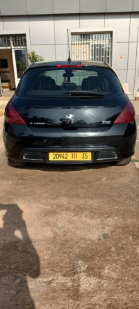 voitures-peugeot-308-2011-boumerdes-algerie