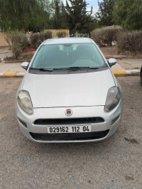 voitures-fiat-grande-punto-2012-oum-el-bouaghi-algerie