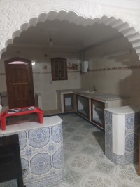 شقة-كراء-طابق-فيلا-3-غرف-الجزائر-برج-البحري