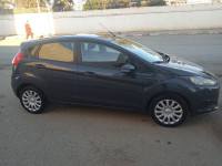 voitures-ford-fiesta-2013-trend-look-dar-el-beida-alger-algerie