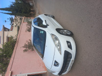 voitures-peugeot-207-2012-oran-algerie