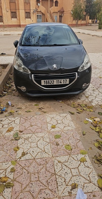 voitures-peugeot-208-2014-djelfa-algerie