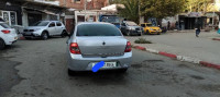 voitures-renault-symbol-2010-khemis-miliana-ain-defla-algerie