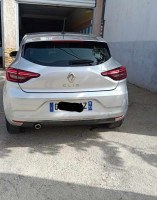 voitures-renault-clio-5-2021-intense-souk-ahras-algerie