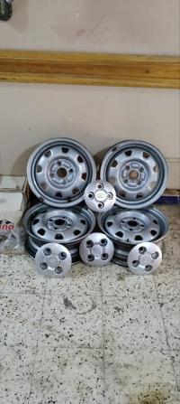 إطارات-وعجلات-jente-alliageenjoliveur-dorigine-accent-2009-rouler-03-mois-بئر-الجير-وهران-الجزائر