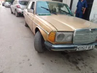 Mercedes Mercedes 1985 5 silendr