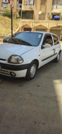 سيارات-renault-clio-2-2000-المدية-الجزائر