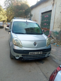 voitures-renault-kangoo-2010-grand-confort-sour-el-ghouzlane-bouira-algerie