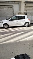 voitures-renault-clio-3-2012-ain-mlila-oum-el-bouaghi-algerie