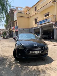 Peugeot 301 2015 Allure