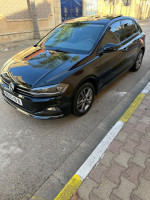 voitures-volkswagen-polo-2019-carat-blida-algerie